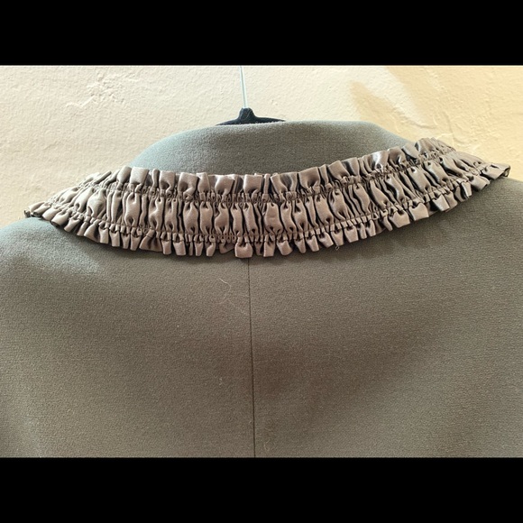 Woman”s Escada Blazer - Picture 3 of 10